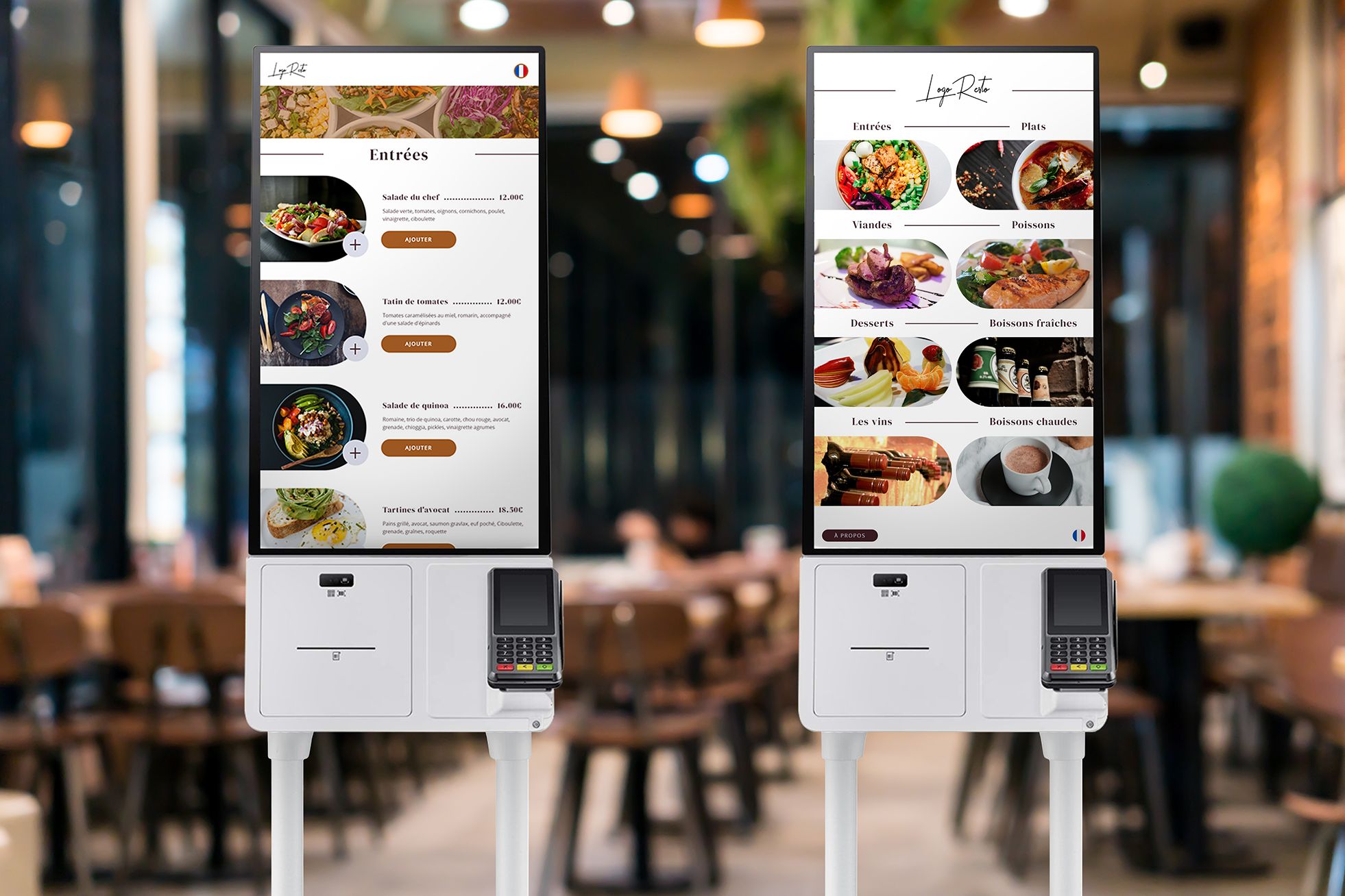 Une borne de commande à deux écrans dans un restaurant